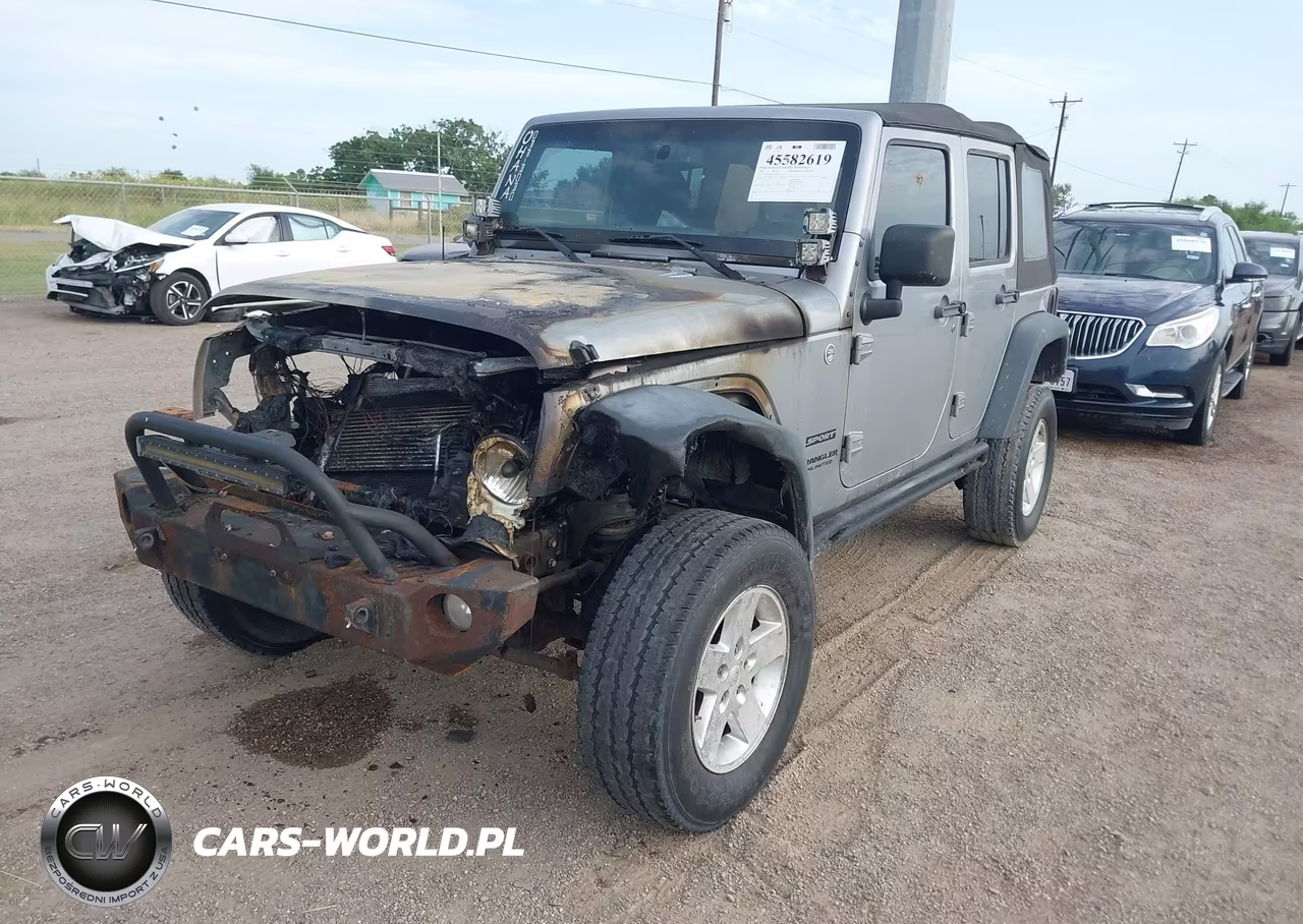 2014 Jeep Wrangler Unlimited Sport VIN:1C4HJWDGXEL133333 - 2