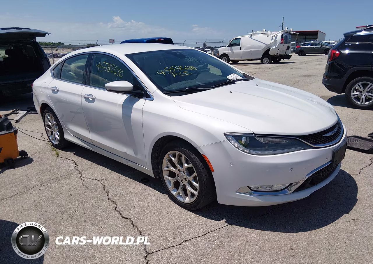 2015 Chrysler 200 C – zdjęcie 1 z 16