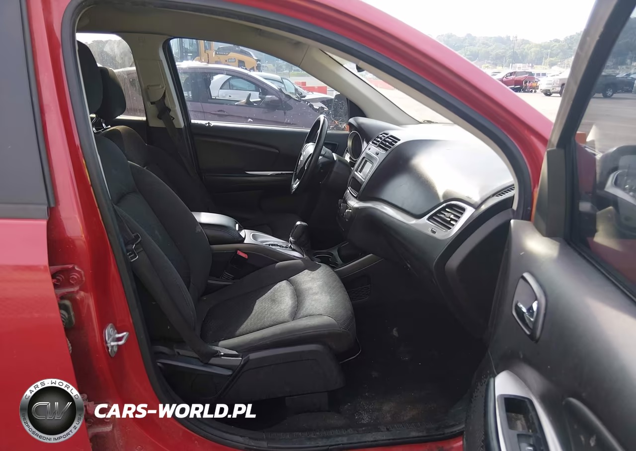 2018 Dodge Journey Se VIN:3C4PDCABXJT517539 - 5