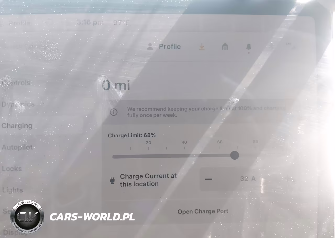 2023 Tesla Model 3 VIN:5YJ3E1EA6PF649934 - 18