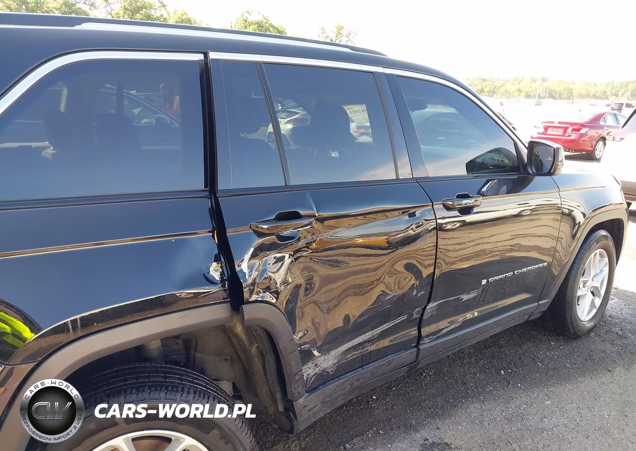 2024 Jeep Grand Cherokee Laredo X 4X4 VIN:1C4RJHAG3RC701660 - 6