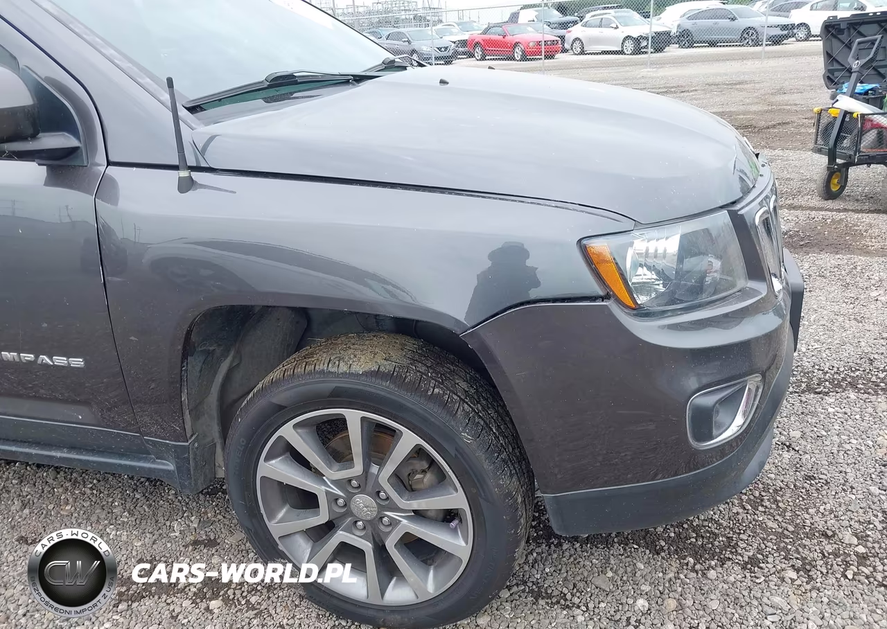 2015 Jeep Compass Limited VIN:1C4NJCCB5FD170714 - 13