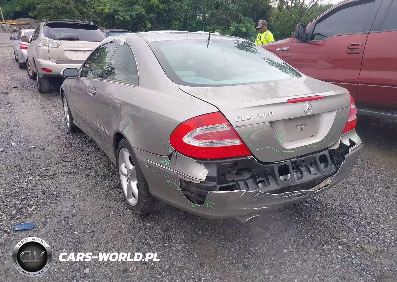 2004 Mercedes-Benz Clk 320 VIN:WDBTJ65J44F093914 - 3