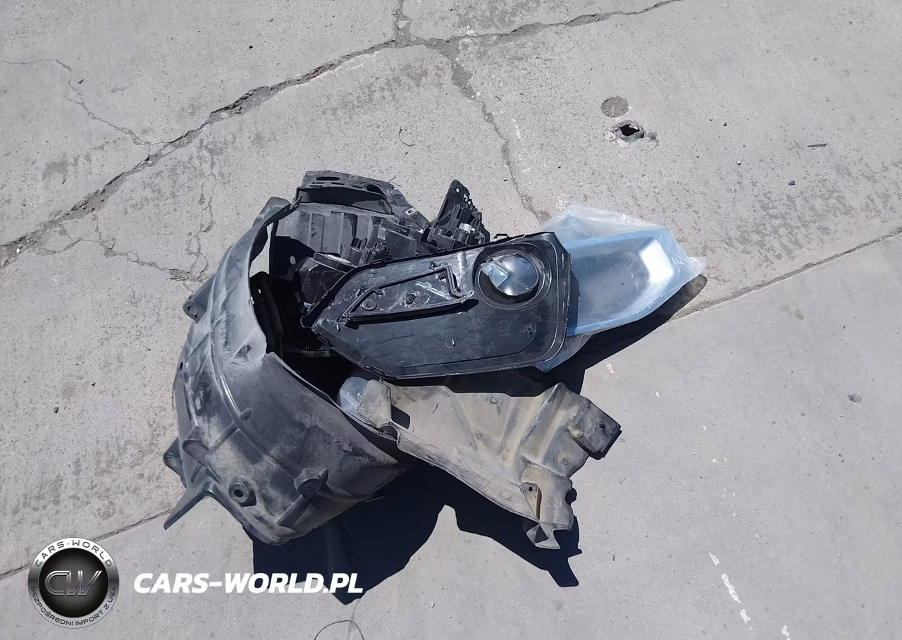 2018 Honda Civic Sport Touring VIN:SHHFK7H91JU407276 - 12