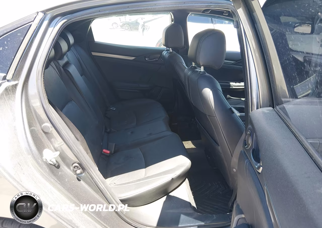 2018 Honda Civic Sport Touring VIN:SHHFK7H91JU407276 - 8