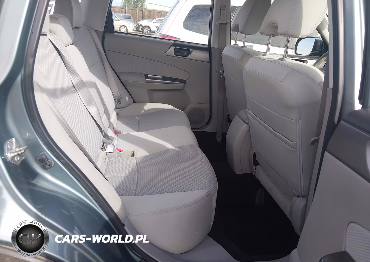 2012 Subaru Forester 2.5X VIN:JF2SHBBC5CH430084 - 8