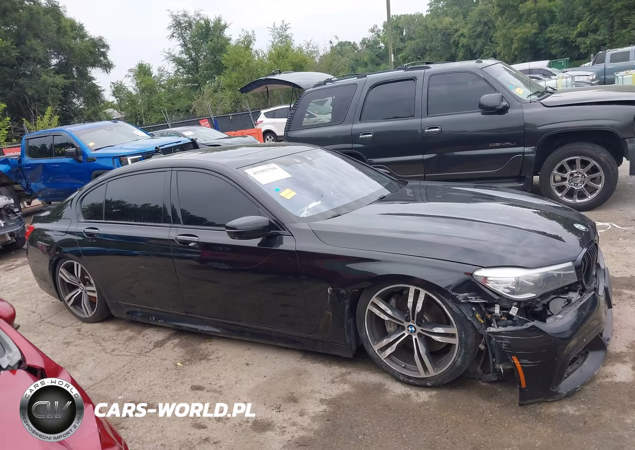 2017 BMW 740I VIN:WBA7E2C5XHG740478 - 13