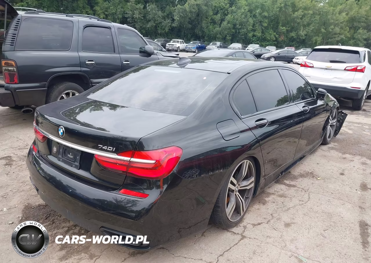 2017 BMW 740I VIN:WBA7E2C5XHG740478 - 4