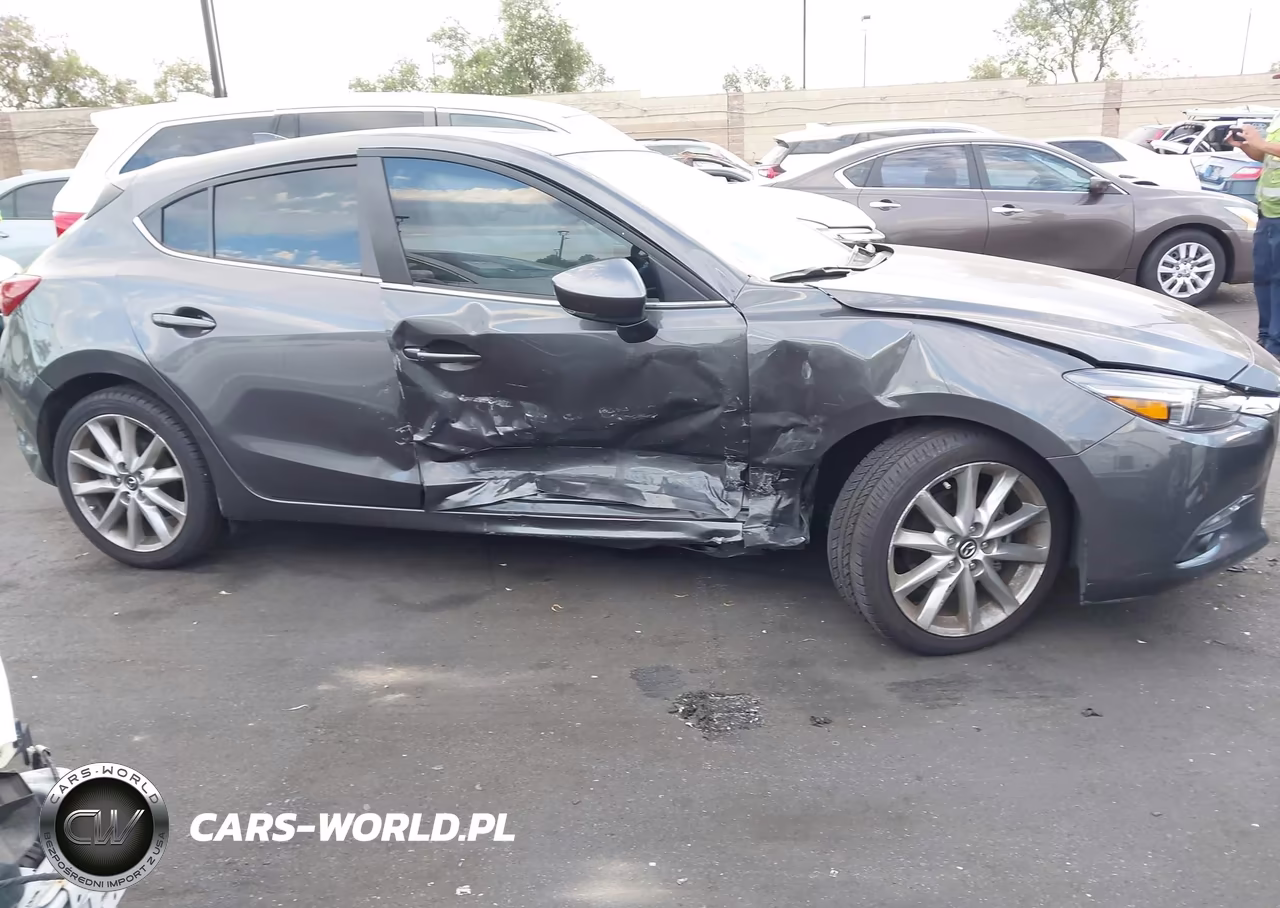2017 Mazda Mazda3 Grand Touring VIN:JM1BN1M37H1122123 - 6