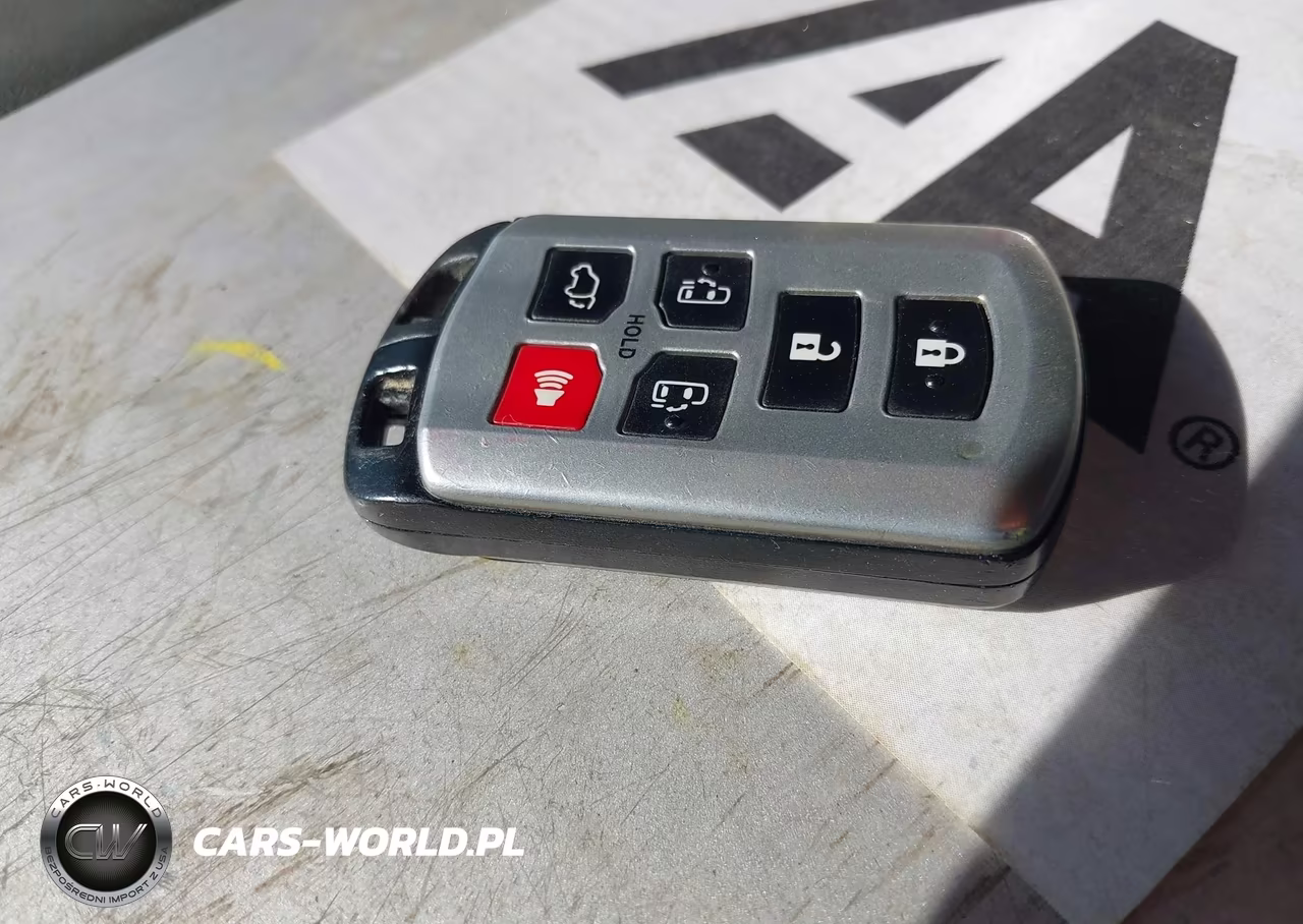 2018 Toyota Sienna Xle VIN:5TDYZ3DC2JS943861 - 11