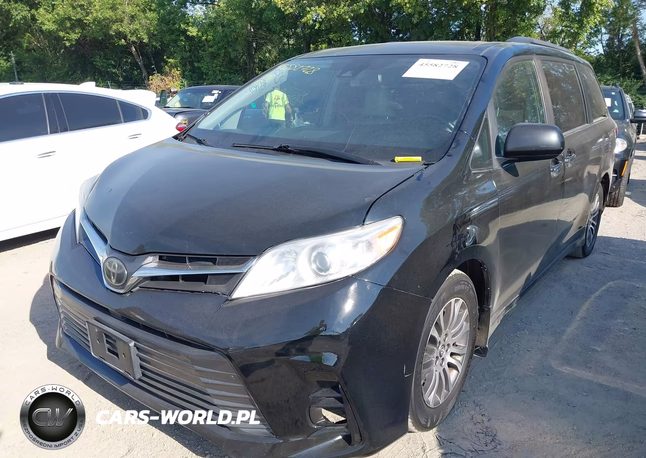 2018 Toyota Sienna Xle VIN:5TDYZ3DC2JS943861 - 2