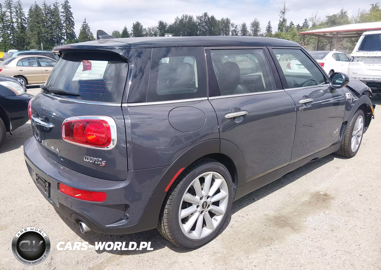 2017 Mini Clubman Cooper S VIN:WMWLU5C51H2E82788 - 4