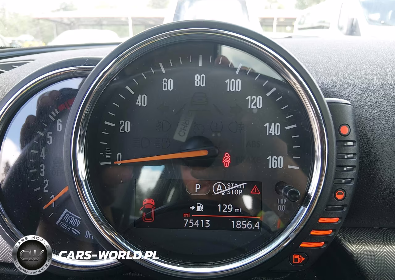 2017 Mini Clubman Cooper S VIN:WMWLU5C51H2E82788 - 7
