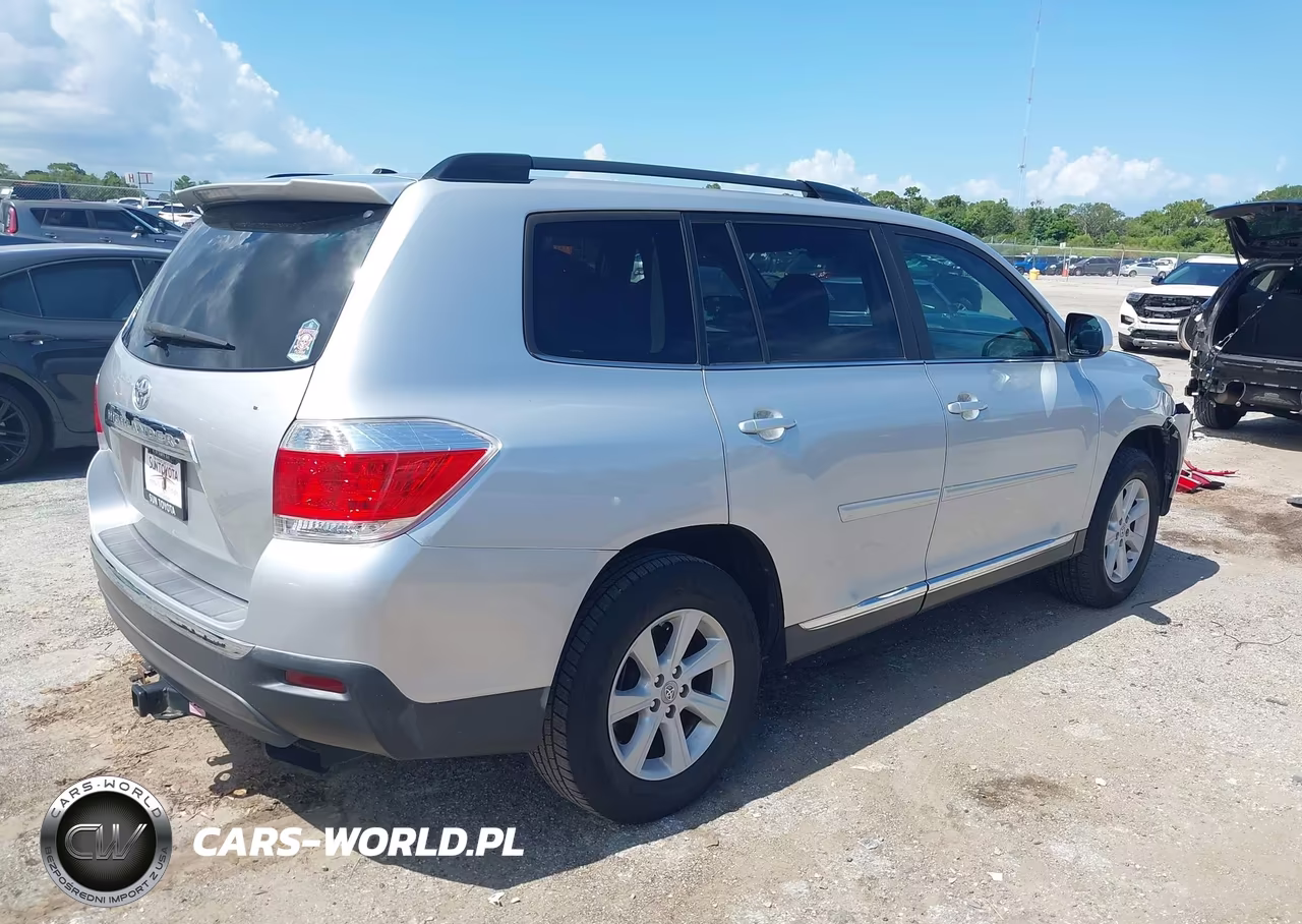 2012 Toyota Highlander Base V6 VIN:5TDZK3EH5CS081418 - 4
