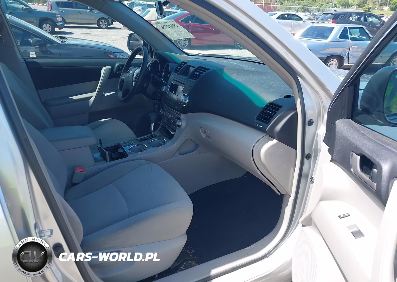 2012 Toyota Highlander Base V6 VIN:5TDZK3EH5CS081418 - 5