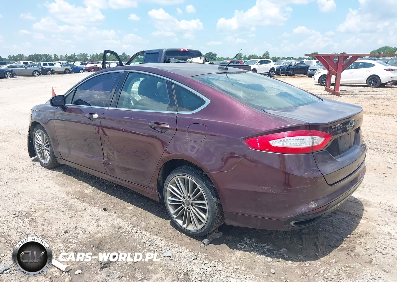 2013 Ford Fusion Se VIN:3FA6P0H92DR311112 - 3