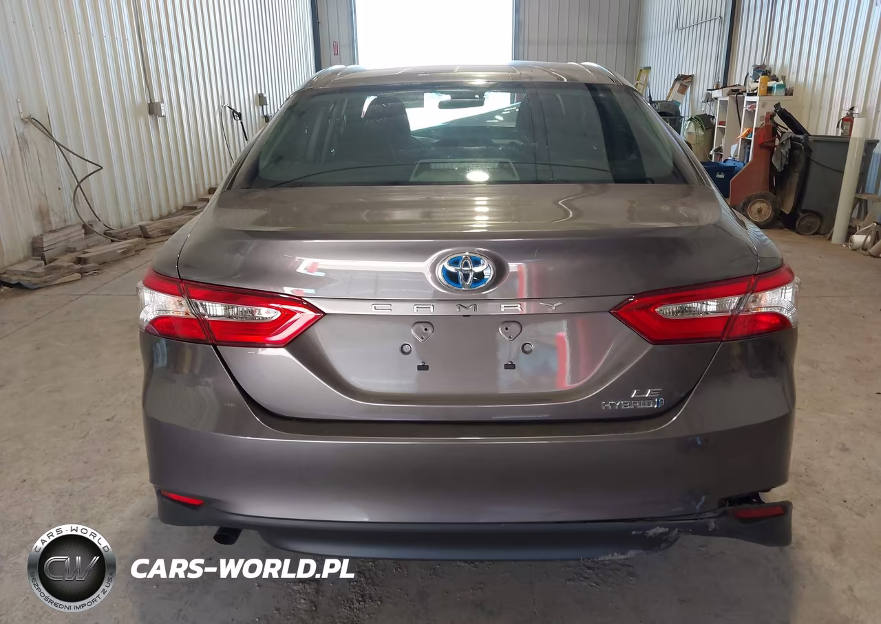 2018 Toyota Camry Hybrid Le VIN:4T1B31HK4JU506707 - 17