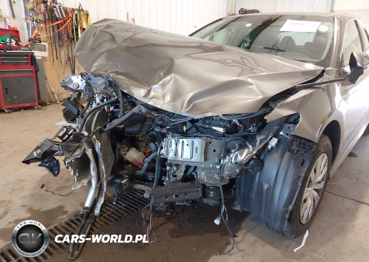 2018 Toyota Camry Hybrid Le VIN:4T1B31HK4JU506707 - 6
