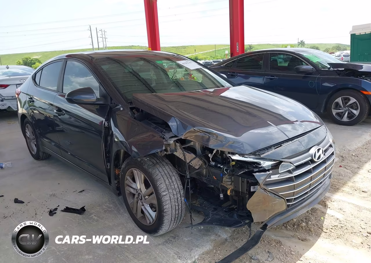 2020 Hyundai Elantra Value Edition – zdjęcie 1 z 18