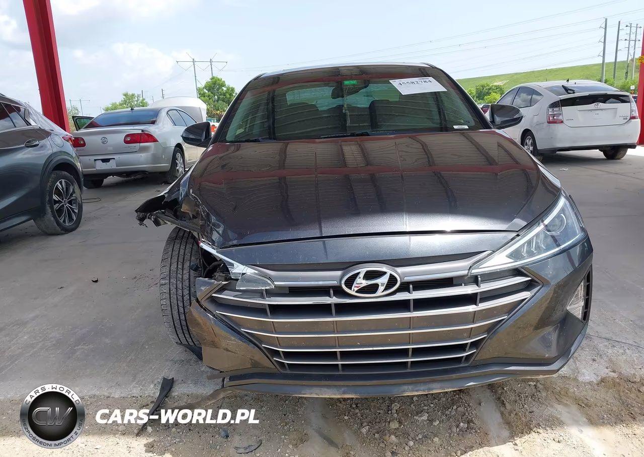 2020 Hyundai Elantra Value Edition VIN:5NPD84LF7LH588004 - 18