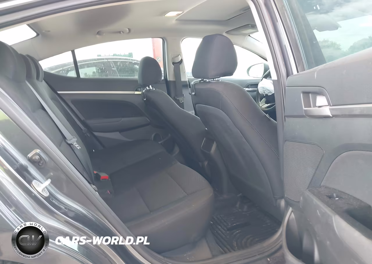 2020 Hyundai Elantra Value Edition VIN:5NPD84LF7LH588004 - 8