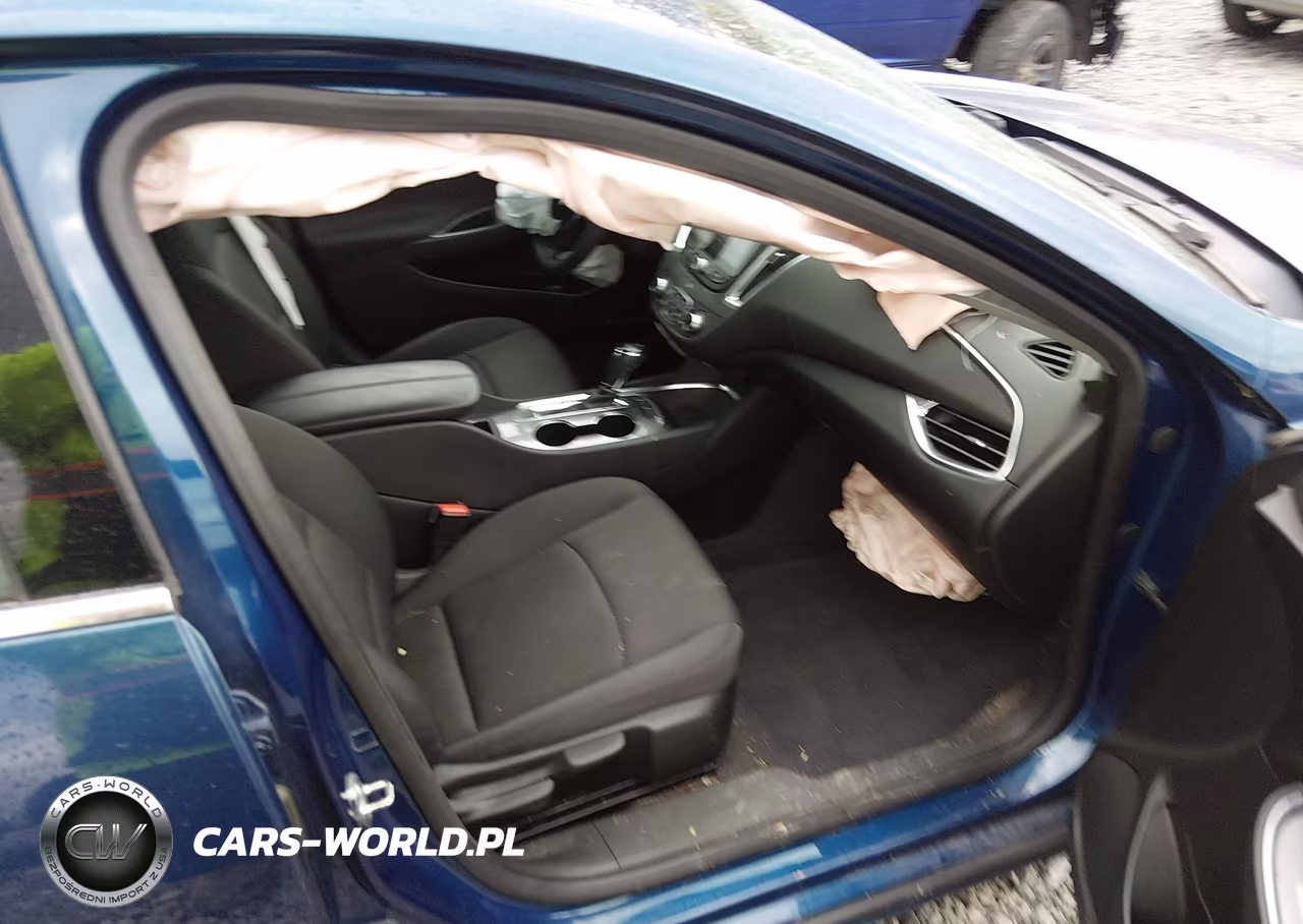2019 Chevrolet Malibu Lt VIN:1G1ZD5STXKF145443 - 5