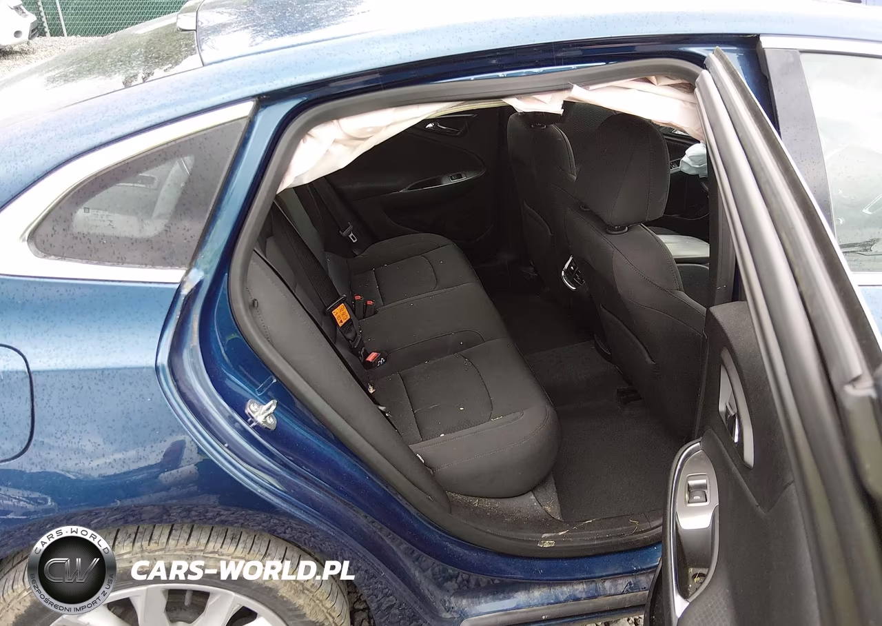 2019 Chevrolet Malibu Lt VIN:1G1ZD5STXKF145443 - 8