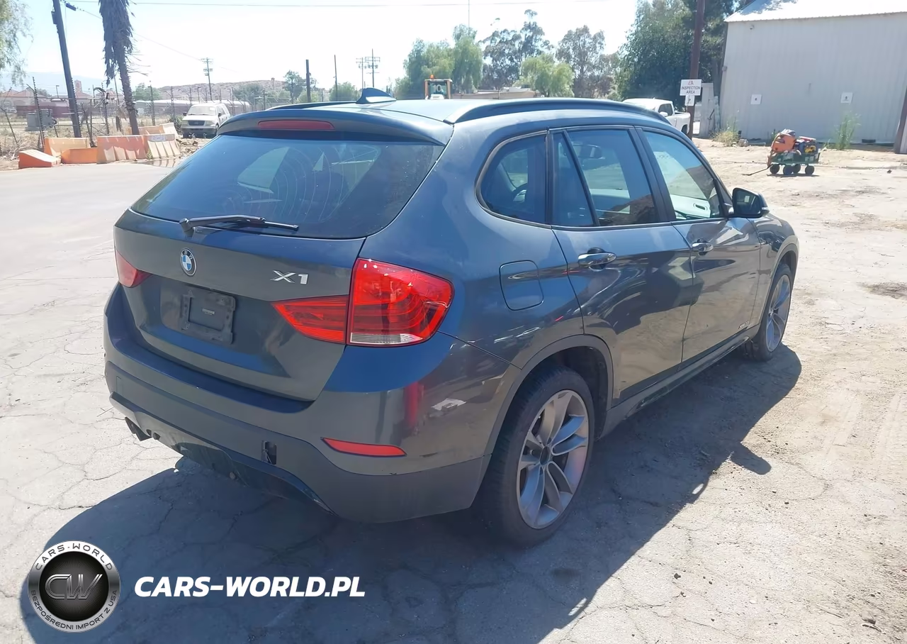 2015 BMW X1 xDrive28I VIN:WBAVL1C51FVY30408 - 4