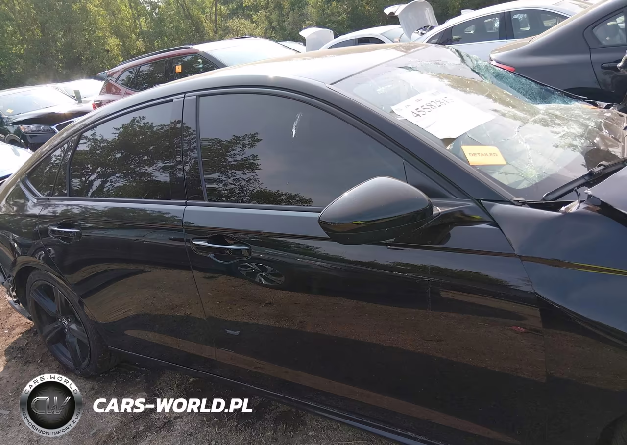 2023 Honda Accord Hybrid Sport-L VIN:1HGCY2F72PA030452 - 13