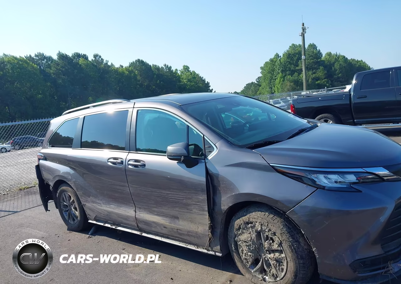 2023 Toyota Sienna Le VIN:5TDKRKEC4PS146356 - 13