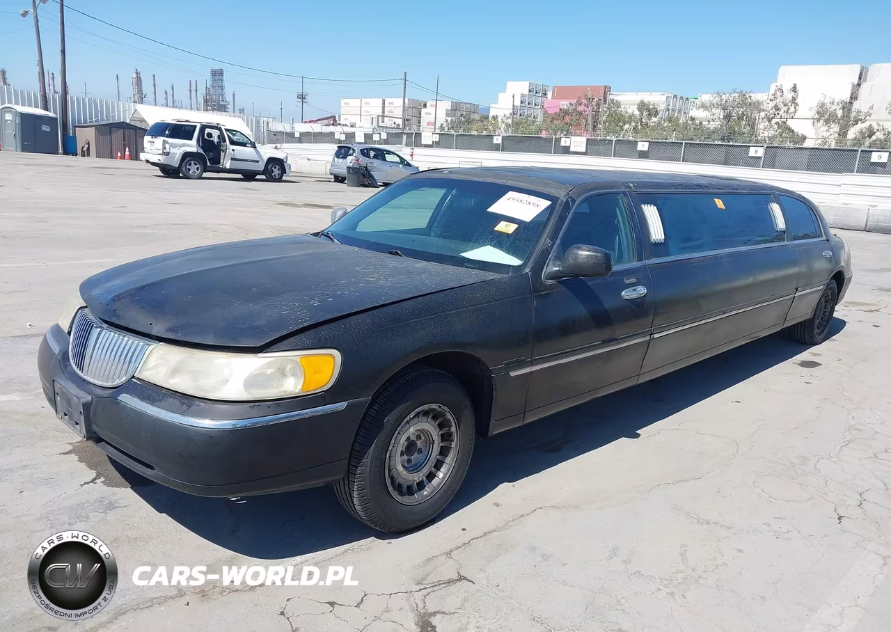 2000 Lincoln Town Car Signature VIN:1L1FM81W3YY772549 - 2