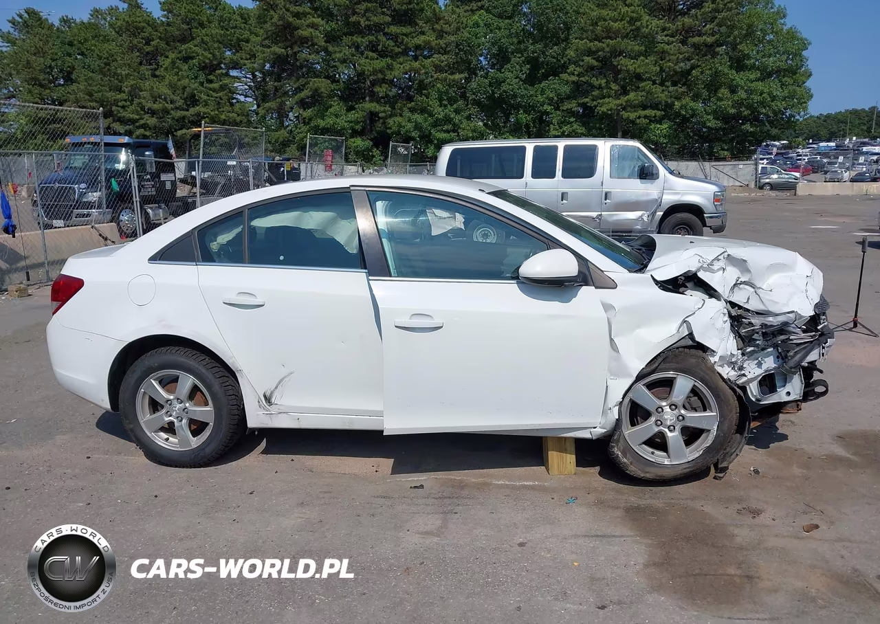 2014 Chevrolet Cruze 1Lt Auto VIN:1G1PC5SB9E7195136 - 14