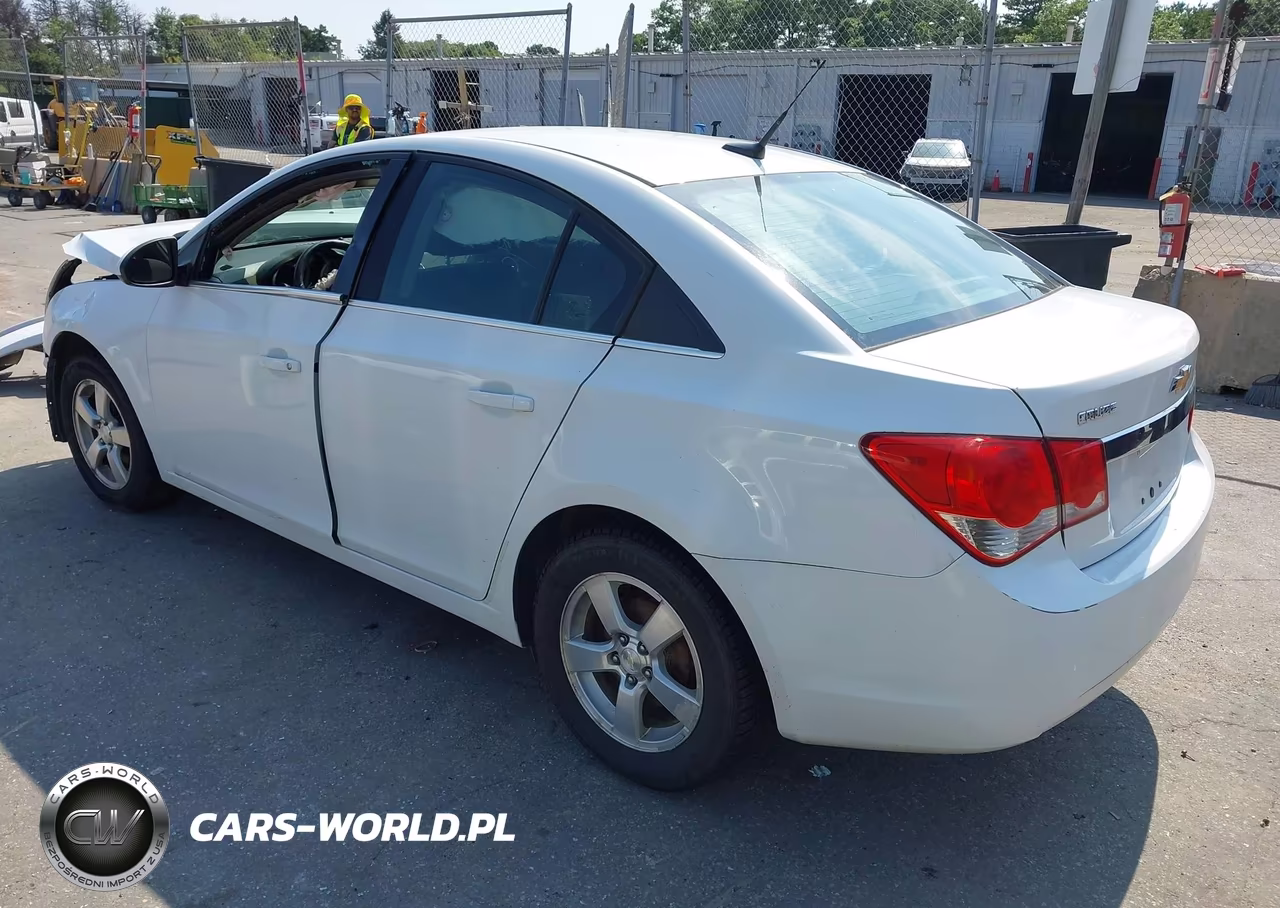 2014 Chevrolet Cruze 1Lt Auto VIN:1G1PC5SB9E7195136 - 3
