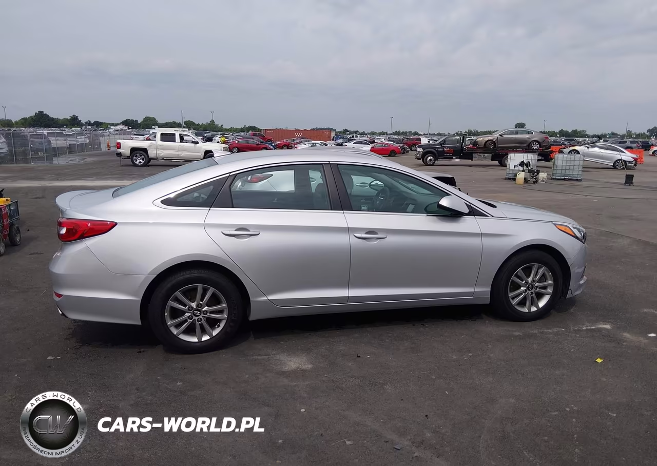2016 Hyundai Sonata Se VIN:5NPE24AF4GH386977 - 13