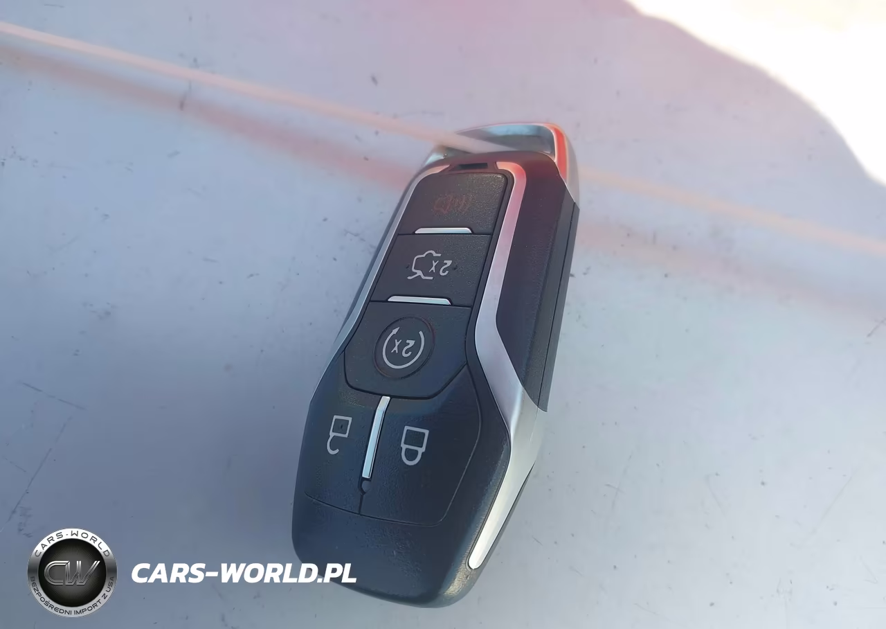2014 Ford Fusion Titanium VIN:3FA6P0D97ER288224 - 11