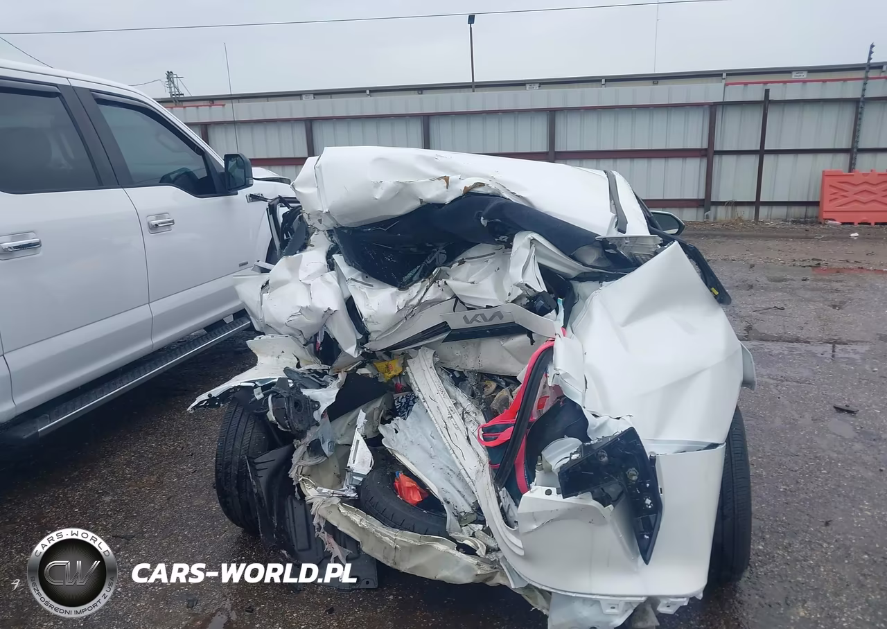 2026 Kia K4 Lx VIN:3KPFT4DE2TE343676 - 6