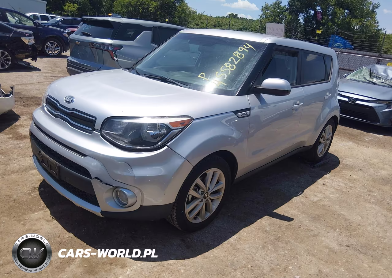 2018 Kia Soul + VIN:KNDJP3A51J7542731 - 2