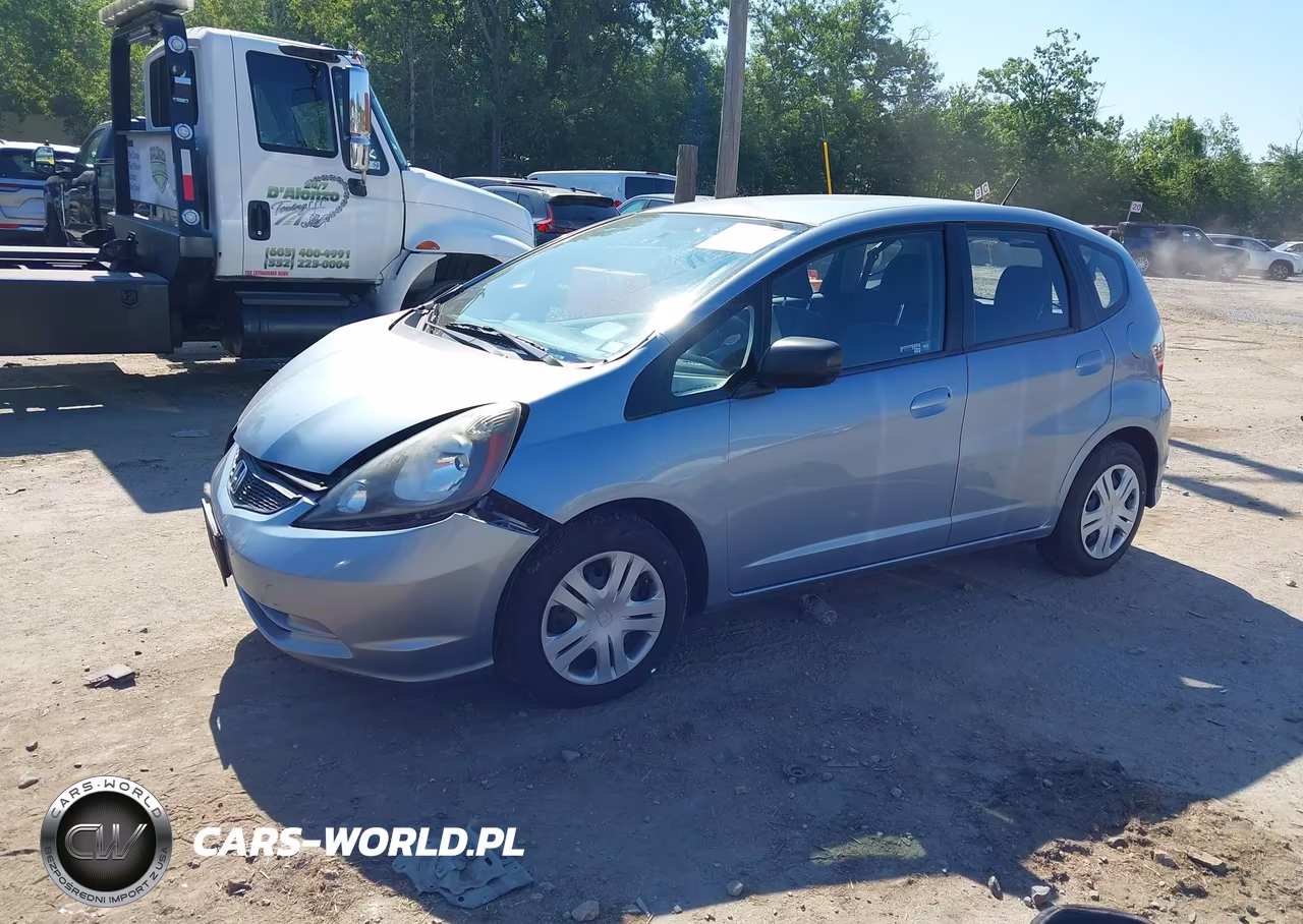 2011 Honda Fit VIN:JHMGE8H32BC020196 - 2