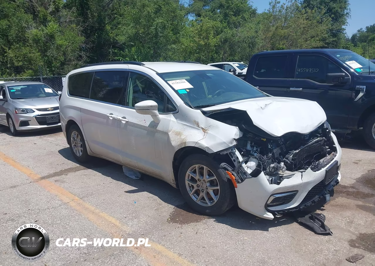 2022 Chrysler Pacifica Touring L