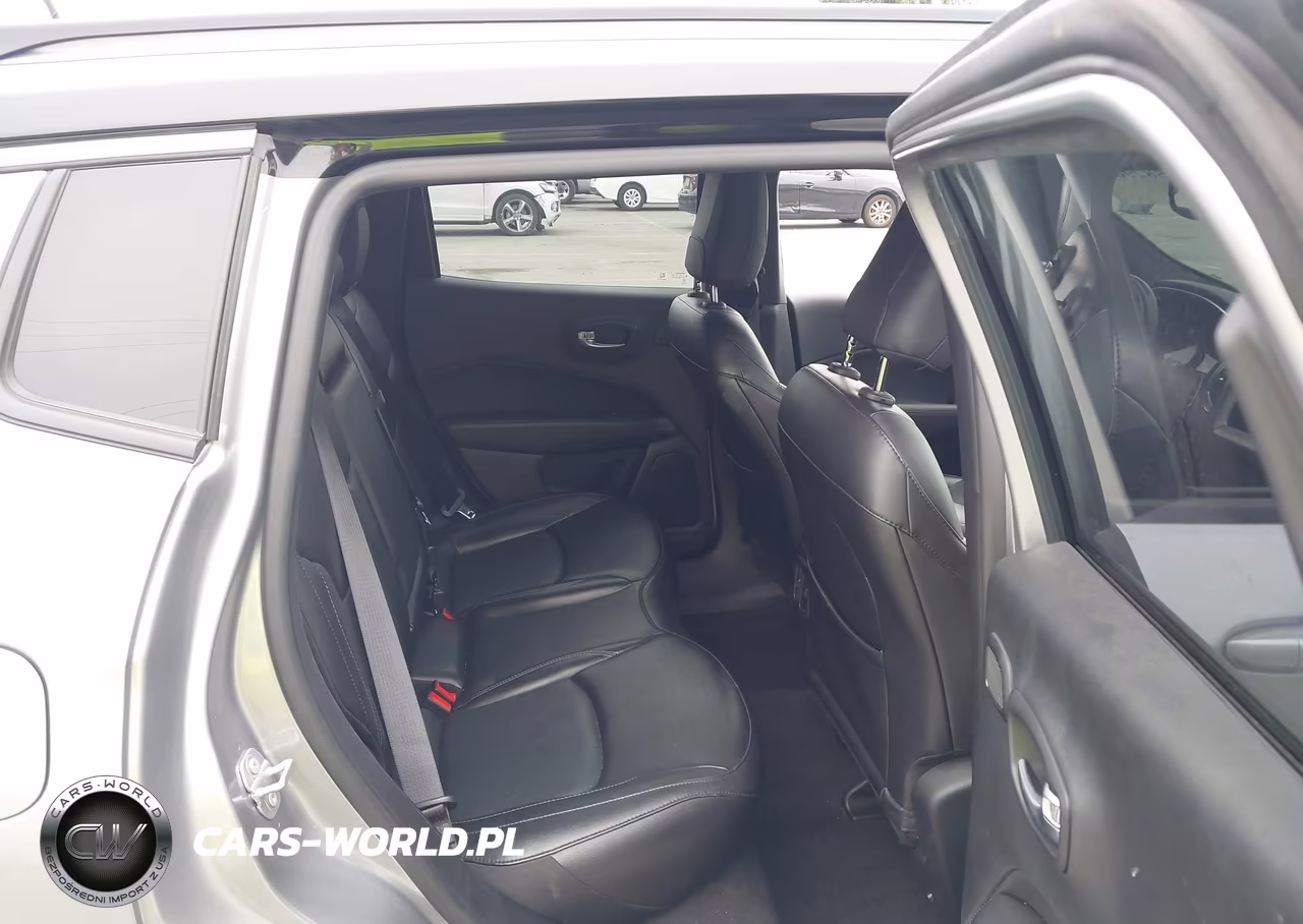 2020 Jeep Compass High Altitude 4X4 VIN:3C4NJDCBXLT242759 - 8