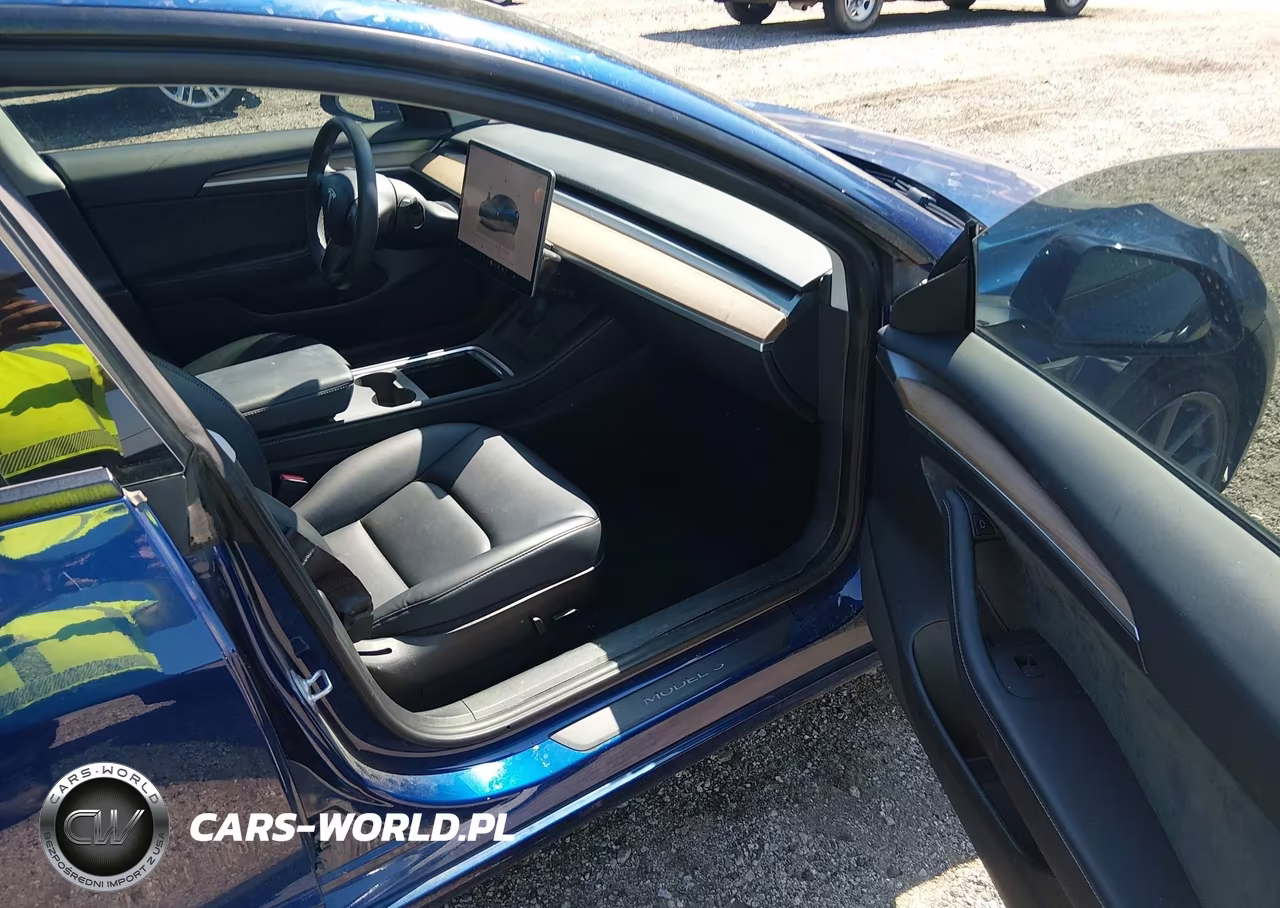 2023 Tesla Model 3 Rear-Wheel Drive VIN:5YJ3E1EAXPF609212 - 5