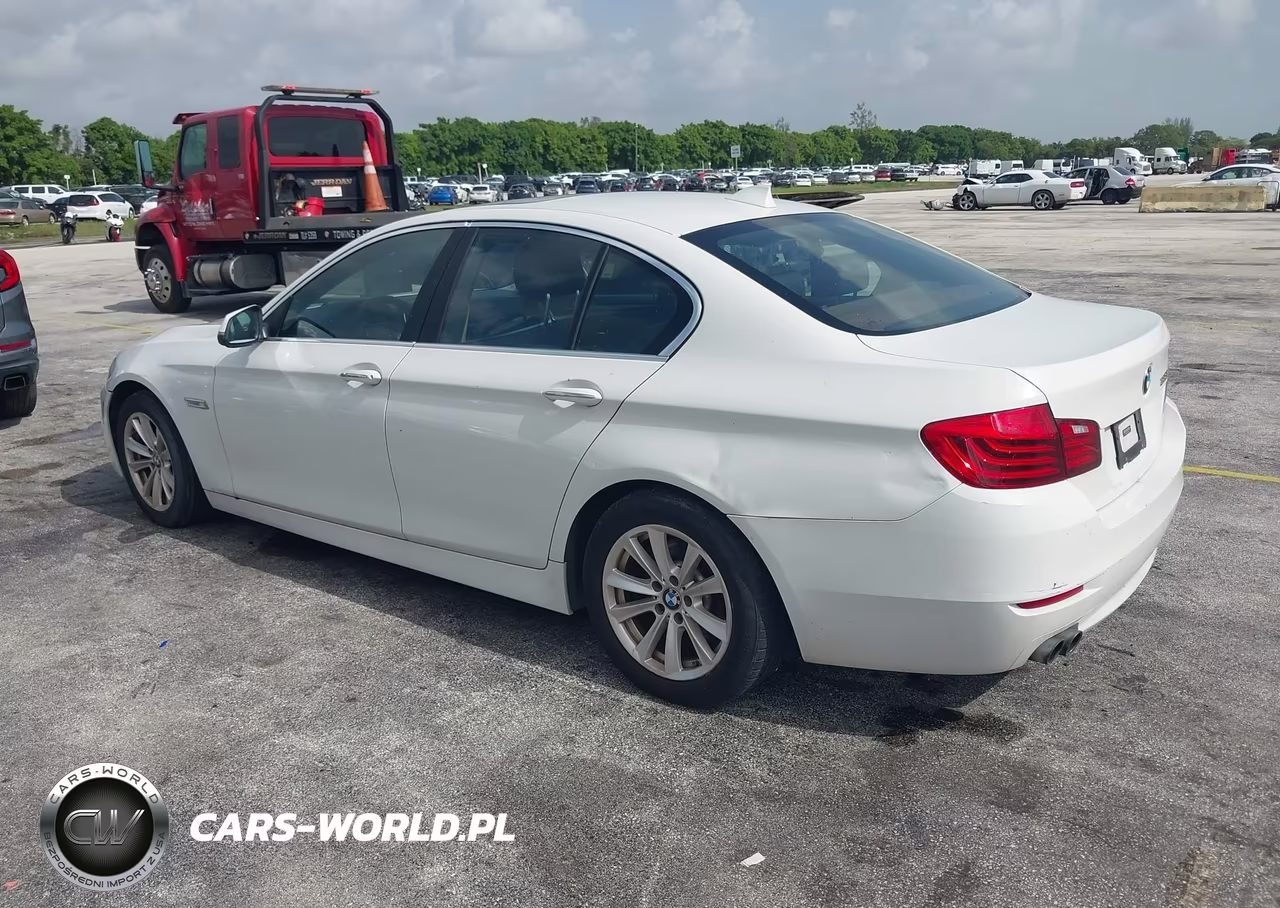 2016 BMW 528I VIN:WBA5A5C56GG348097 - 3