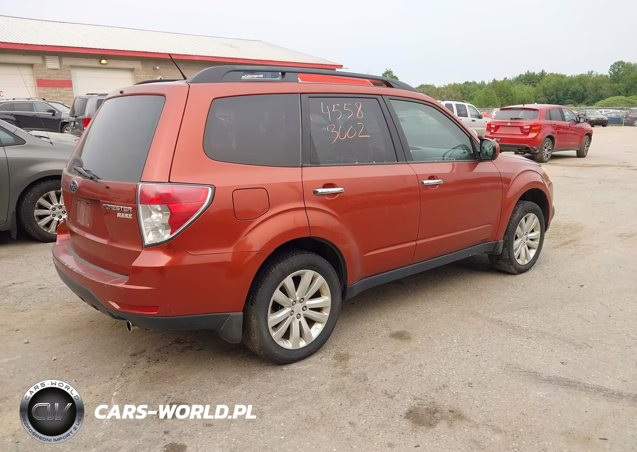 2011 Subaru Forester 2.5X Premium VIN:JF2SHADC0BH750550 - 4