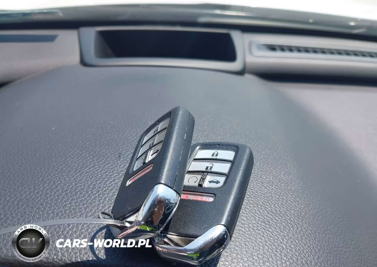 2019 Honda Accord Touring 2.0T VIN:1HGCV2F9XKA034560 - 11