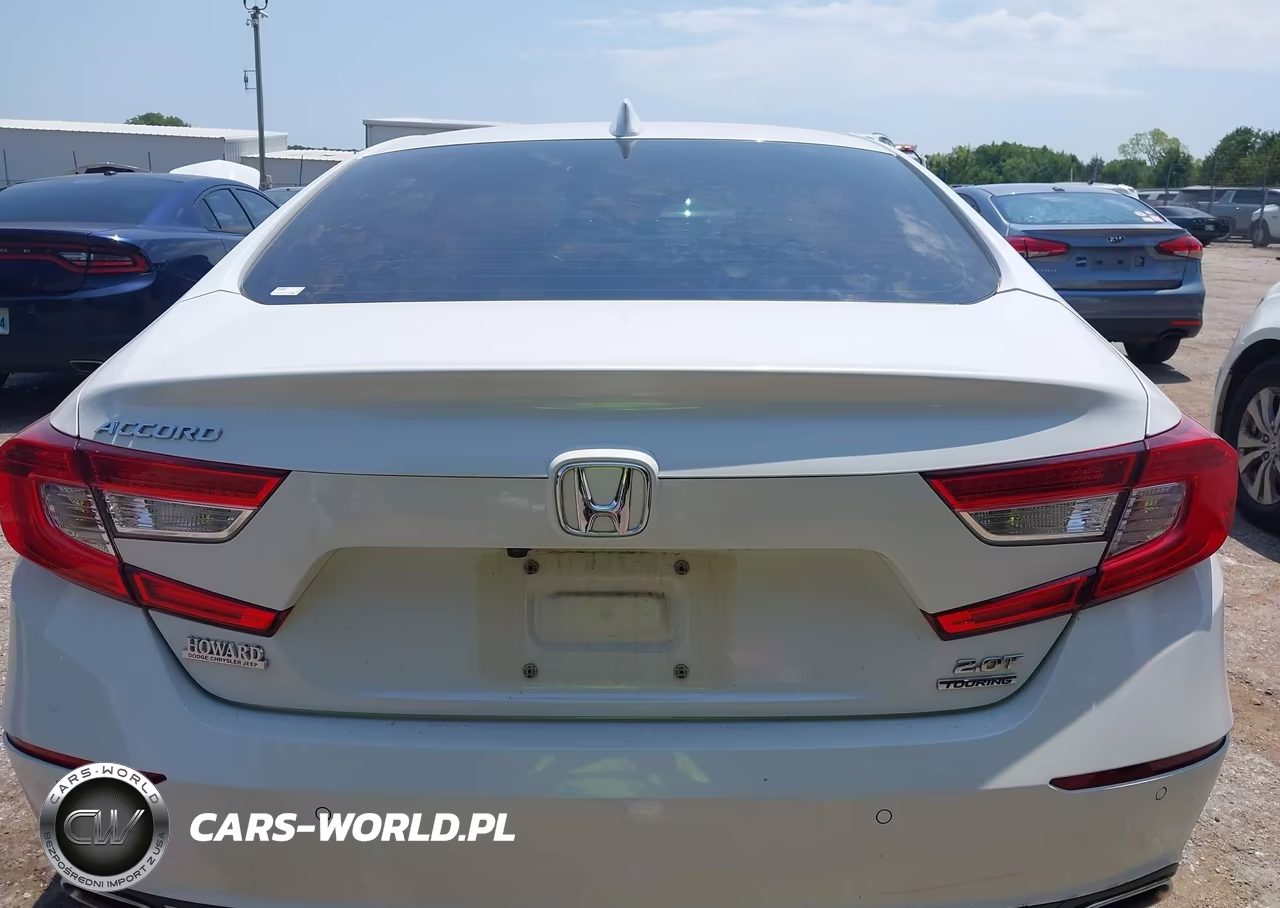 2019 Honda Accord Touring 2.0T VIN:1HGCV2F9XKA034560 - 16