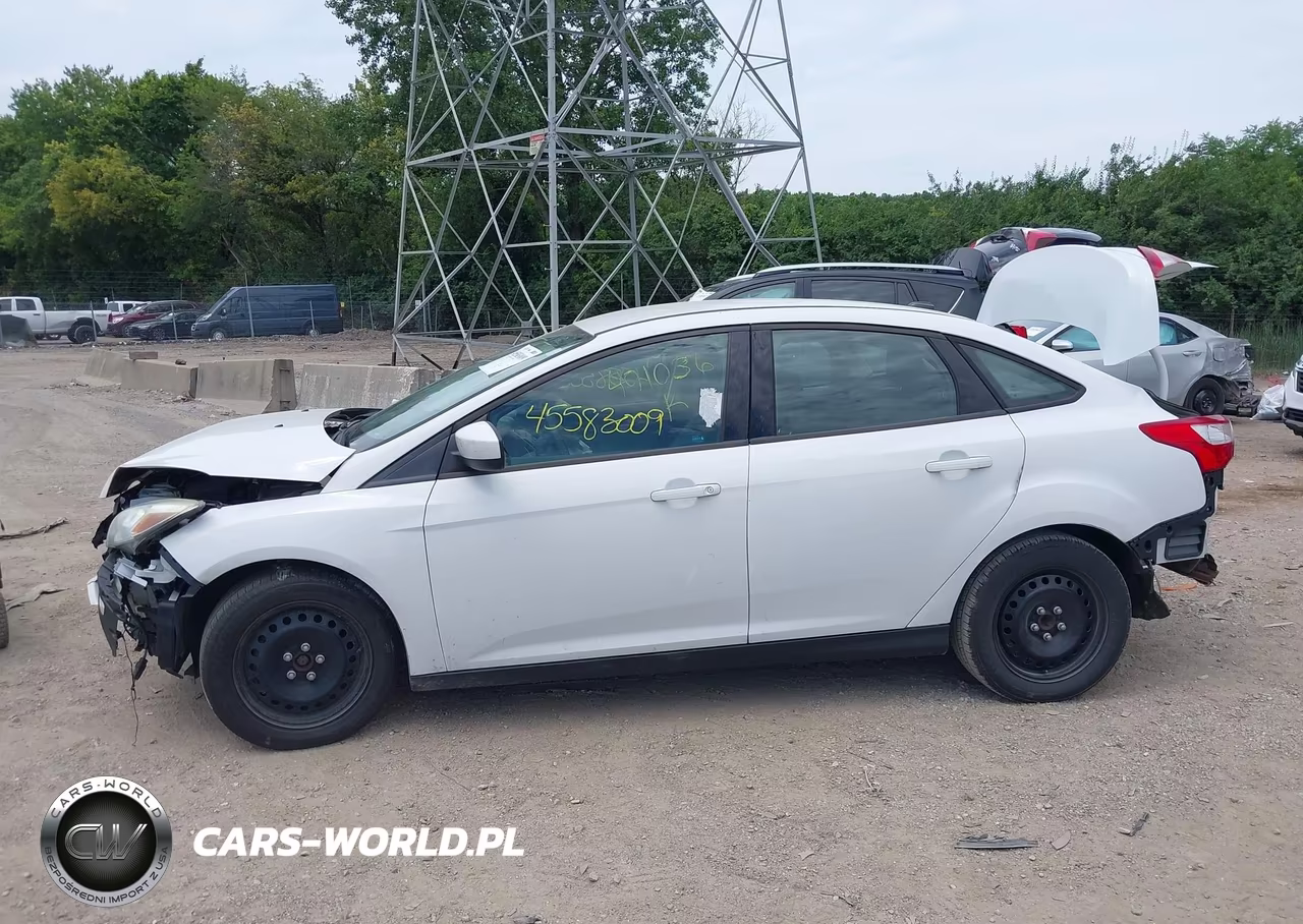 2012 Ford Focus Se VIN:1FAHP3F24CL471036 - 15