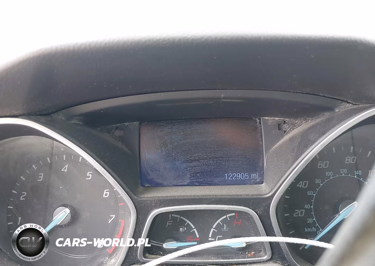 2012 Ford Focus Se VIN:1FAHP3F24CL471036 - 16