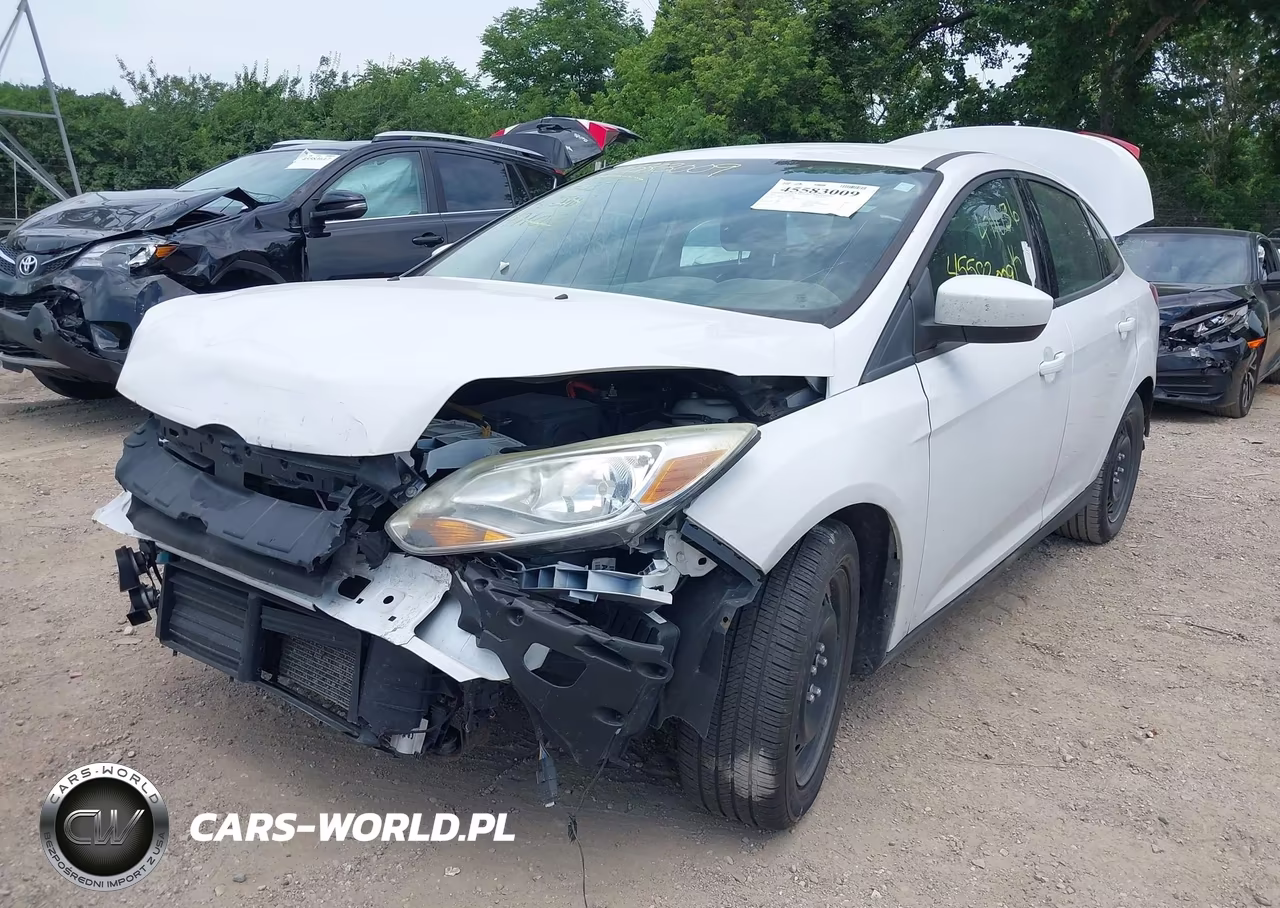 2012 Ford Focus Se VIN:1FAHP3F24CL471036 - 6