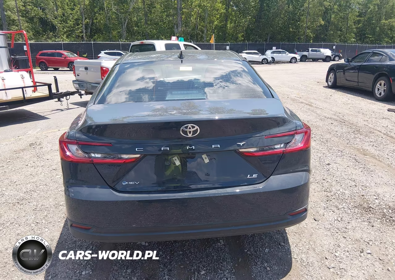 2026 Toyota Camry Le VIN:4T1DAACK2TU703979 - 16