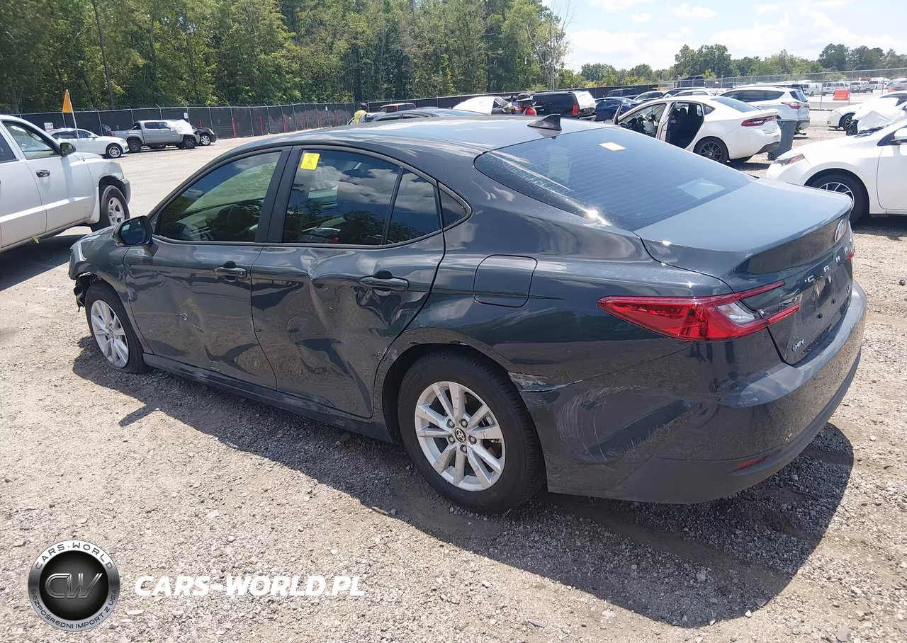 2026 Toyota Camry Le VIN:4T1DAACK2TU703979 - 3